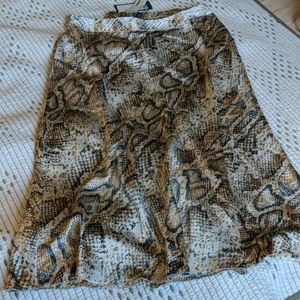 NWT Stitch Fix Vero Moda midi snake silk skirt